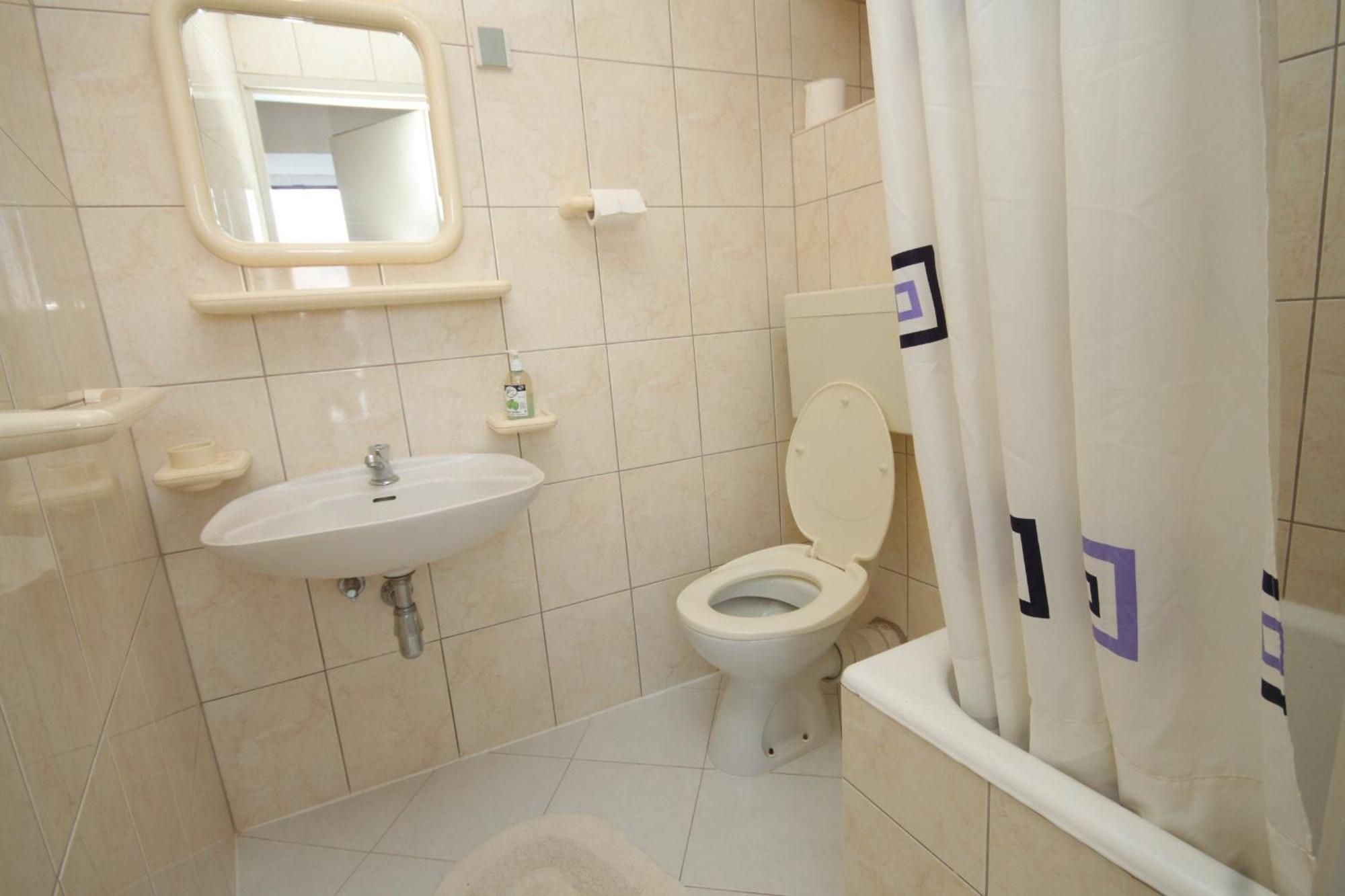 Apartments And Rooms By The Sea Komiza, Vis - 2431 Room photo